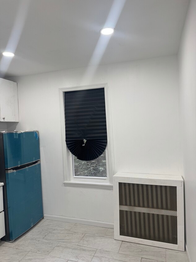 Kitchen - 202 Myrtle Ave