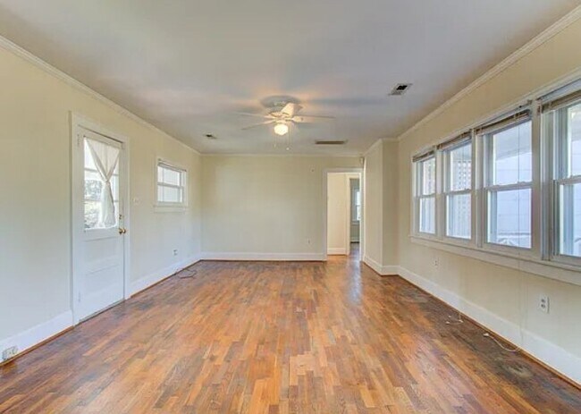 Foto del edificio - 5521 Wrightsville Ave