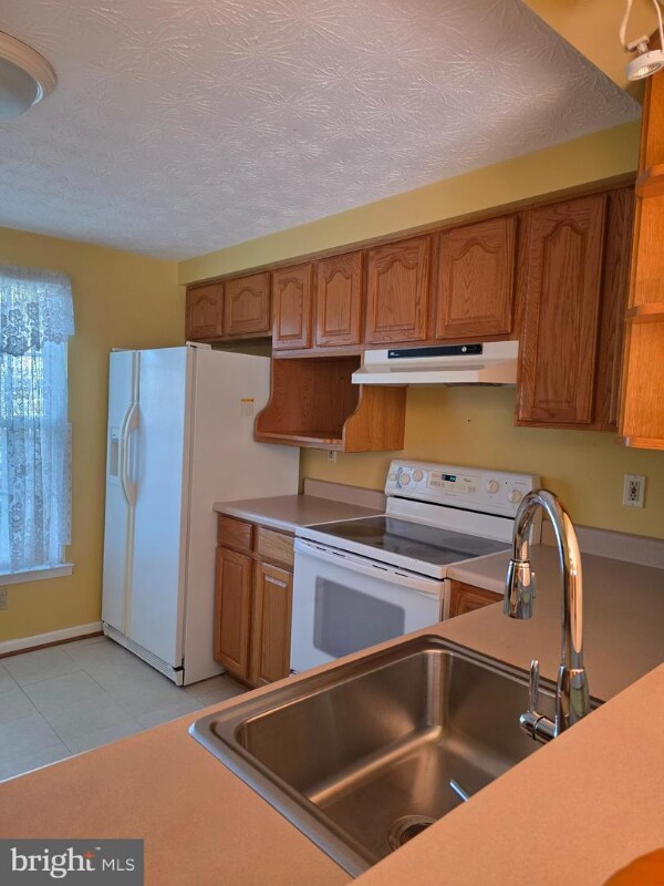 Building Photo - 8530 Castlemill Cir