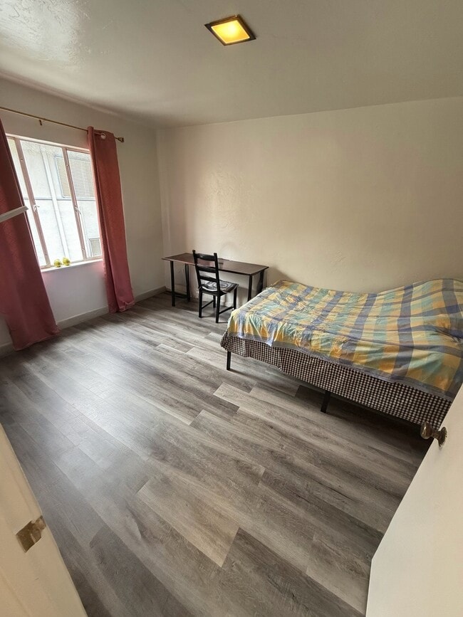 Photo - 1708 Euclid Ave Apartment