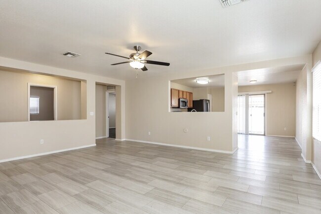 Foto del edificio - 3042 W Casino Ave