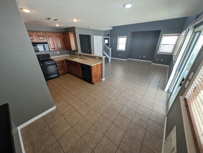 Foto del edificio - 9121 Spoonbill Ridge Pl