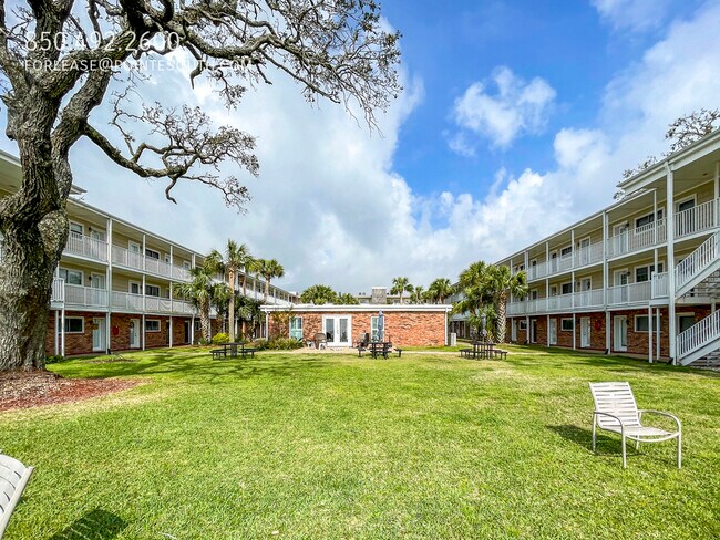 Foto del edificio - 710 Scenic Hwy