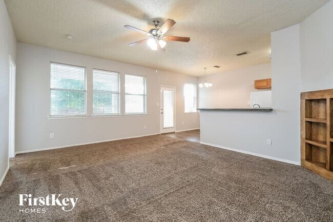 Foto del edificio - 10240 Dawson Trail
