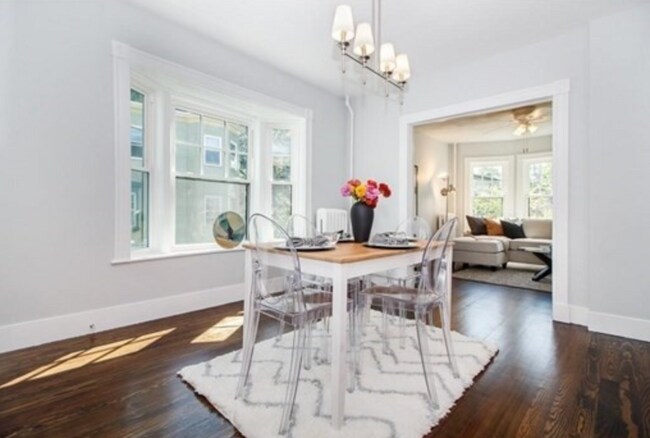 Foto del edificio - 25 Eustis St