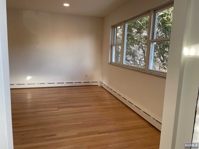 Foto del edificio - 236 Harrison Ave