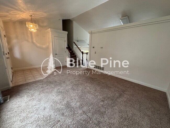 Foto del edificio - 2415 Northstar Dr