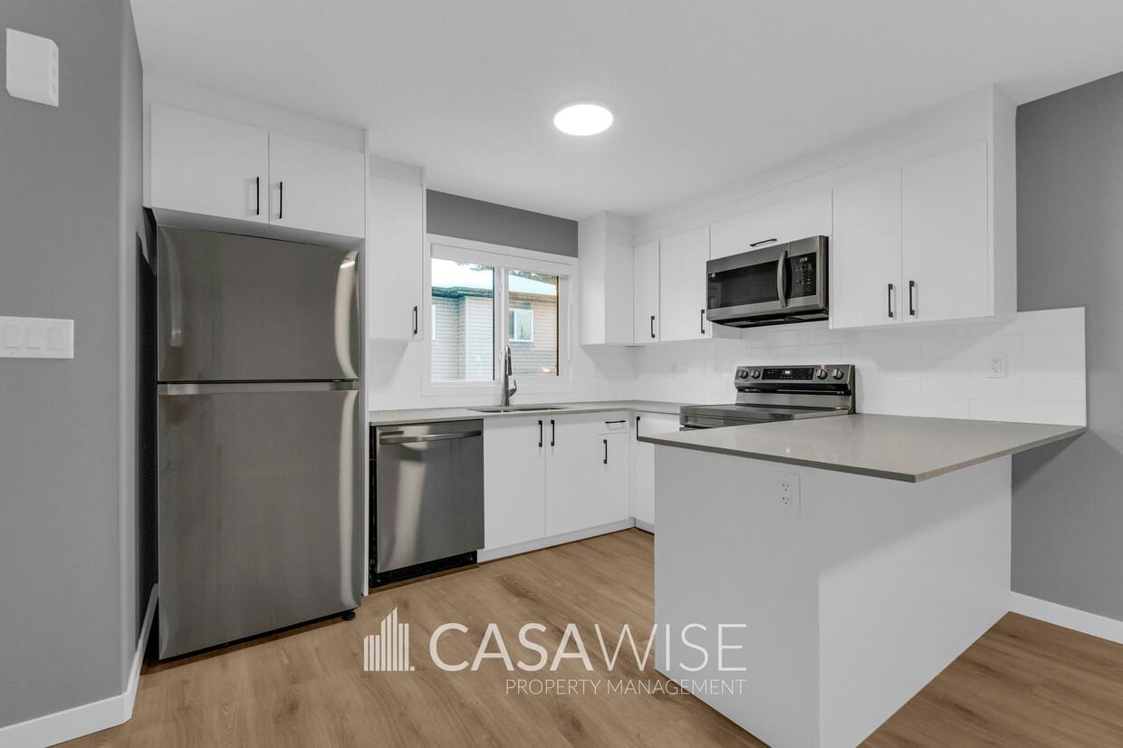 Photo principale - 9350-9154 154 St