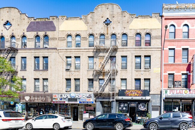 Building Photo - 6809 3rd Ave