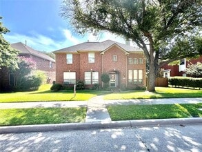 Building Photo - 9704 Congressional Dr