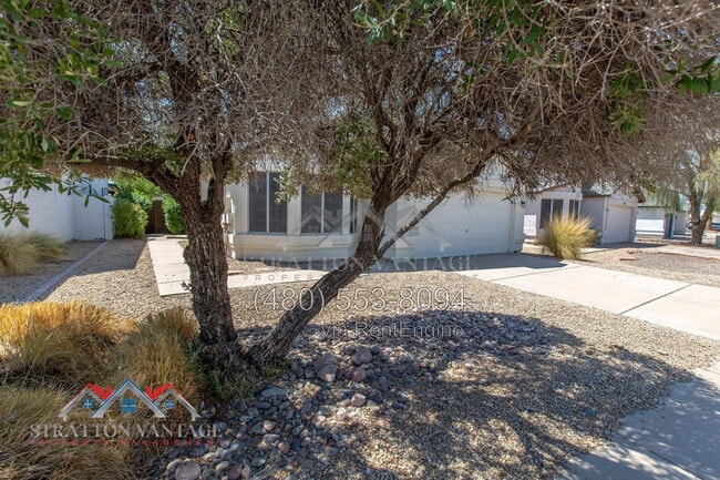Building Photo - 15006 N 85th Dr