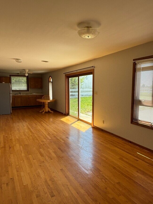 Foto del edificio - 4332 E 1675th Rd