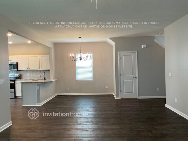 Foto del edificio - 1047 Lonergan Cir