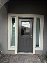 Building Photo - 2590 Apricot Ln