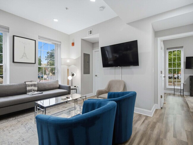 Foto del edificio - 133 7th St SE
