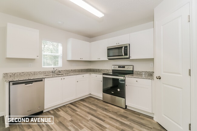 Building Photo - 9640 N Gaillardia Way