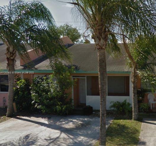 Florida City, 
                        , –