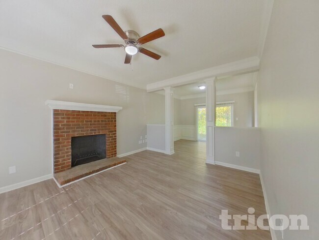 Foto del edificio - 9420 Misty Arbor Way