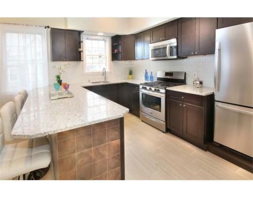 Foto del edificio - 481 Lebanon St