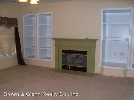 Building Photo - 5614 McChesney Dr