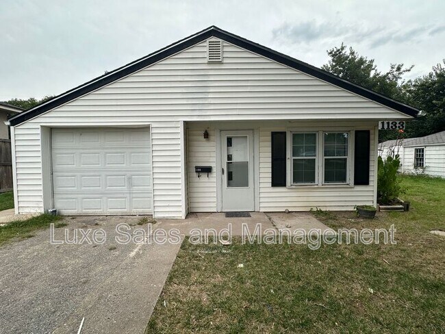 Foto del edificio - 1133 S Miles Ave