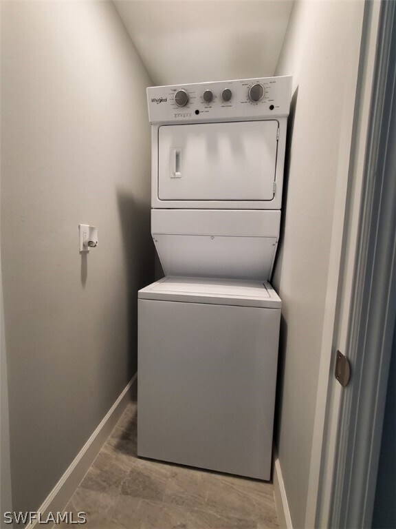 Foto del edificio - 183 Broward Ave