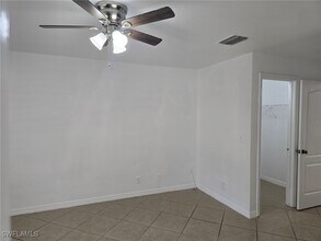 Building Photo - 4325 Garden Blvd