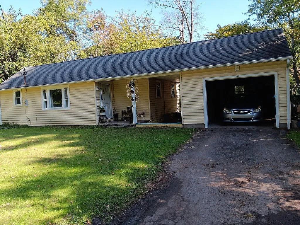 Foto principal - 110 Brigham Ln
