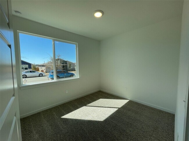 Foto del edificio - 2924 Egan Dr