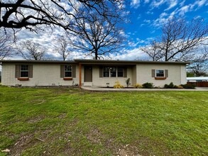 Building Photo - 895 Marion Anderson Rd