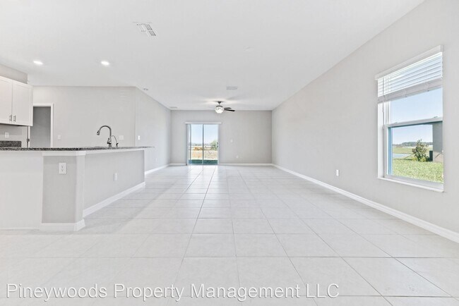 Foto del edificio - 6 br, 3 bath House - 31390 Barrel Wave Way