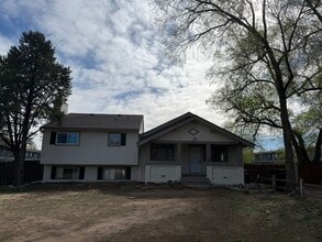 Building Photo - 1615 Lenmar Dr
