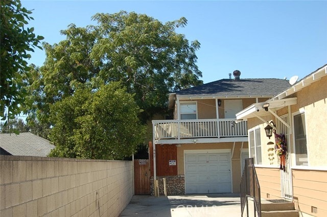 Foto del edificio - 667 N Towne Ave