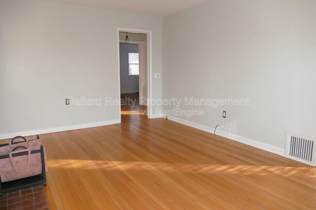 Building Photo - 7348 10th Ave NW