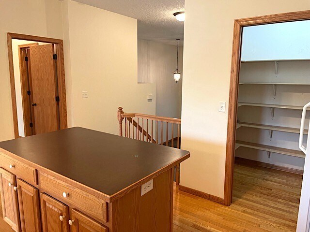 Foto del edificio - 707 E 7th St