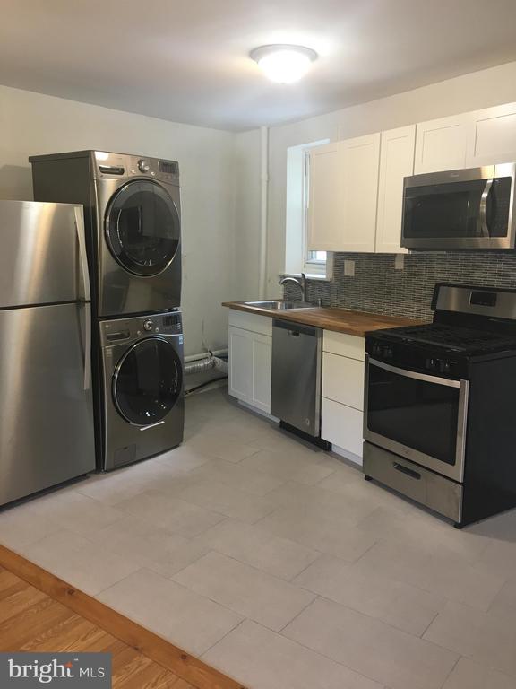Foto del edificio - 4733 Umbria St