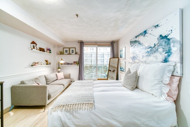 Photo du bâtiment - 5778-5778 South St