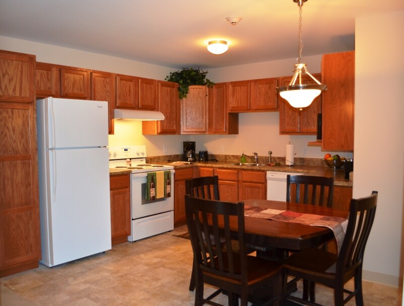 Connect55+ Independence Senior Community 55+ Apartments in Independence, MO