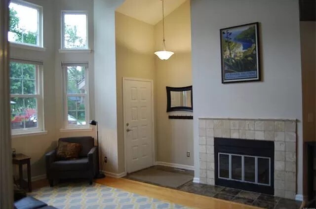 Building Photo - 1123 Miller Pl