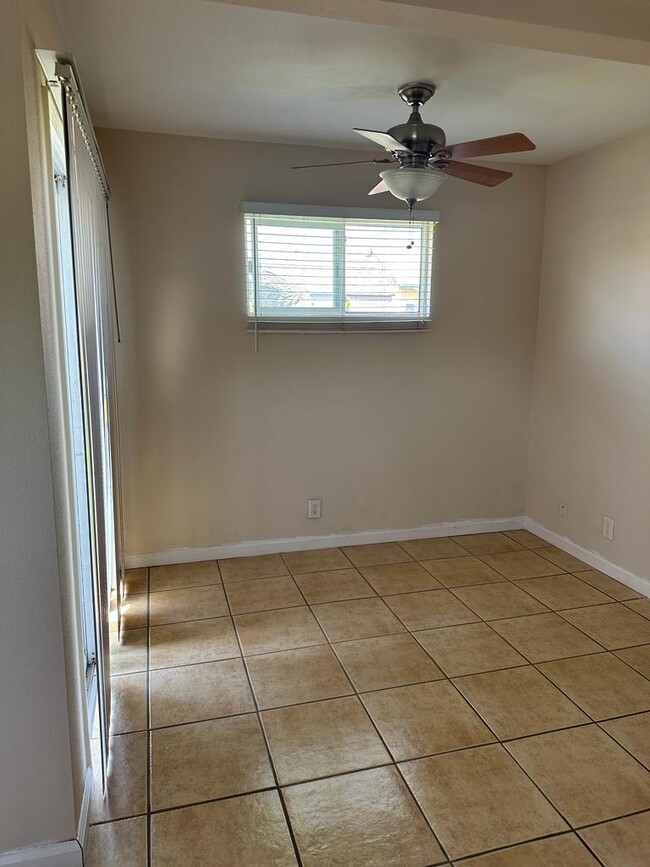 parte de la recamara - 10640 Gridley Rd