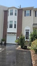 Building Photo - 5299 Spring Ridge Dr E