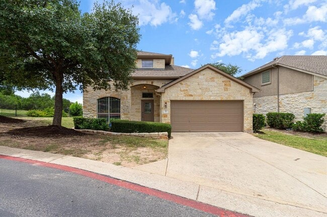 Building Photo - 10 White Magnolia Cir