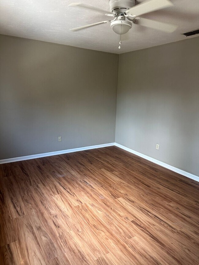 Foto del edificio - 1640 Willow Bend Way