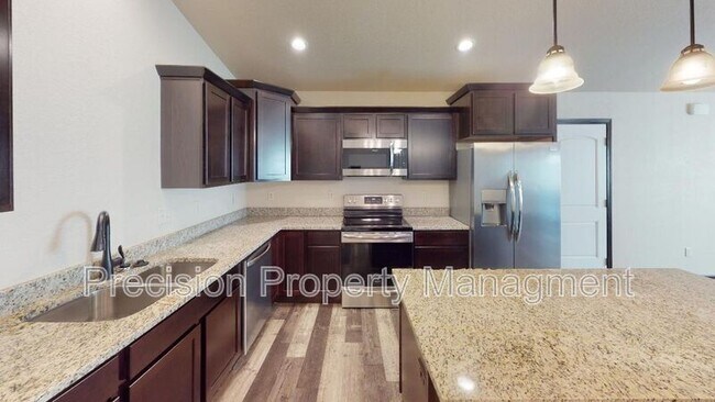 Foto del edificio - 598 Westwind Rd