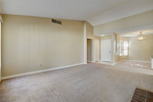 Building Photo - 2302 Fairbourne Way