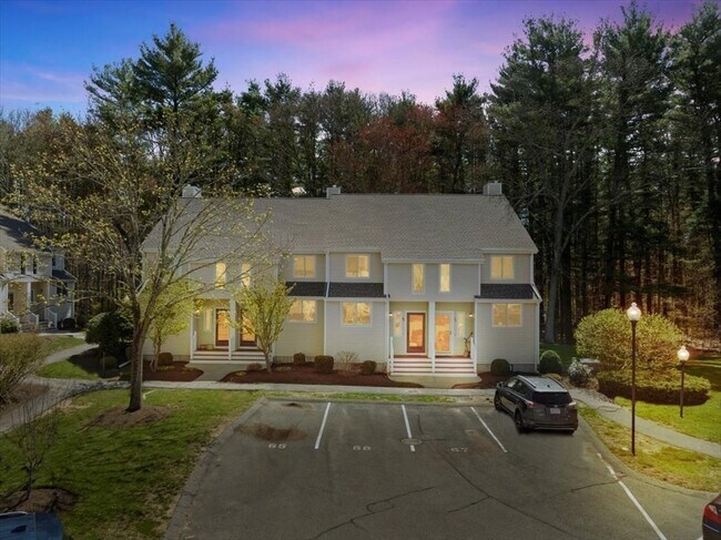 Building Photo - 67 Gaslight Ln