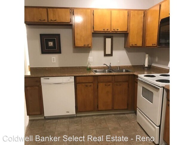 Foto del edificio - 3 br, 2 bath House - 3095 Attridge Place