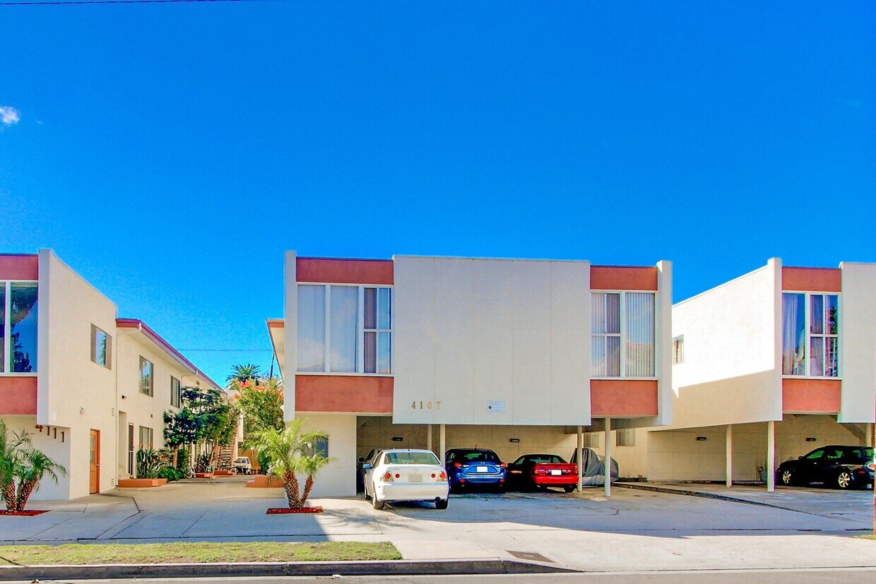 The McLaughlin Avenue Apartments Apartments in Los Angeles, CA