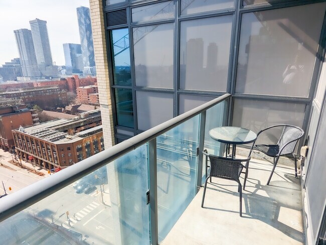 Photo du bâtiment - 39 Sherbourne St