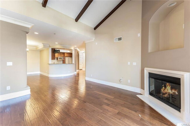 Foto del edificio - 10618 Woodbridge St